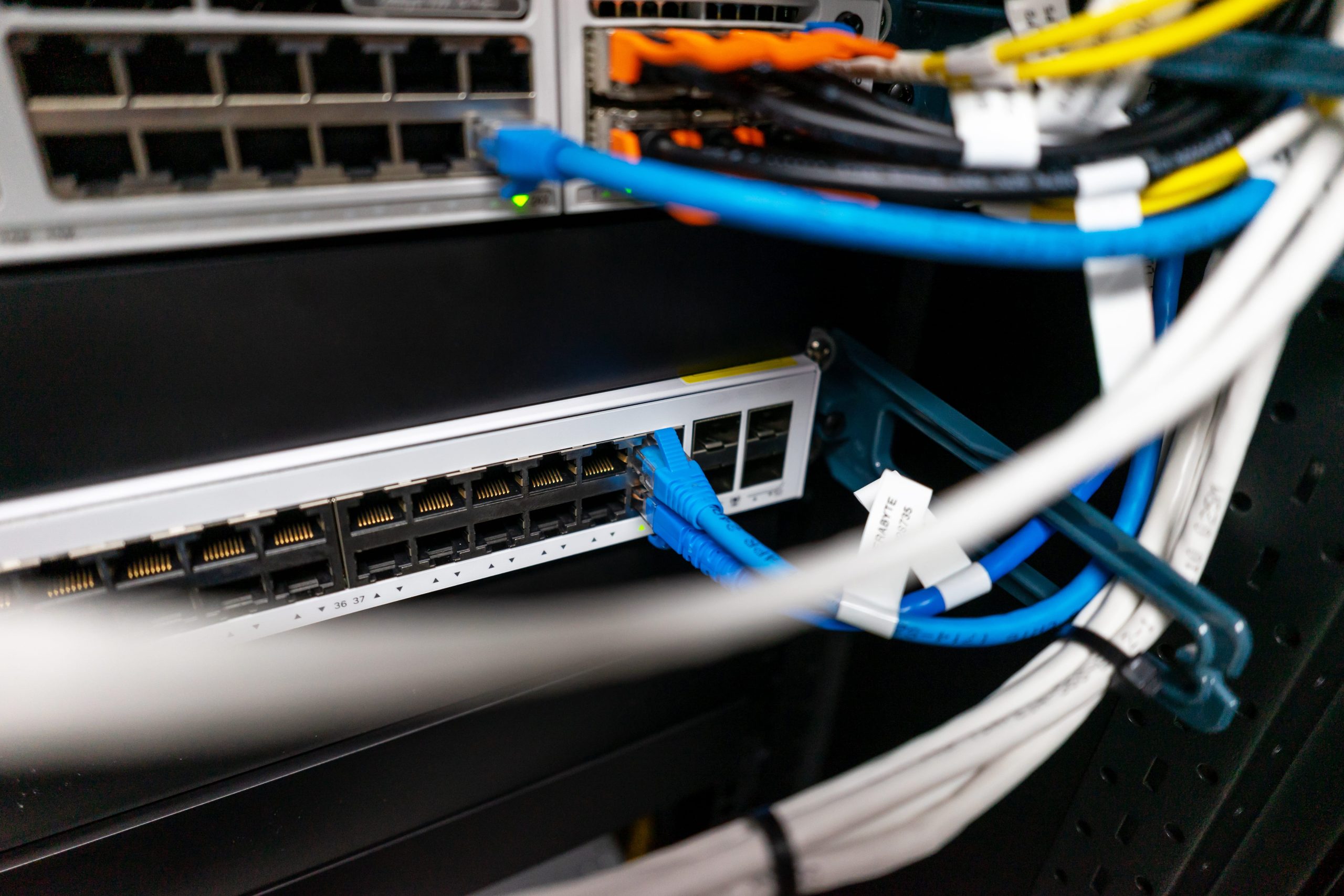 Business network installation and cabling infrastructure planning